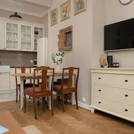 Metro Rondo Onz By Renters Apartament Warszawa